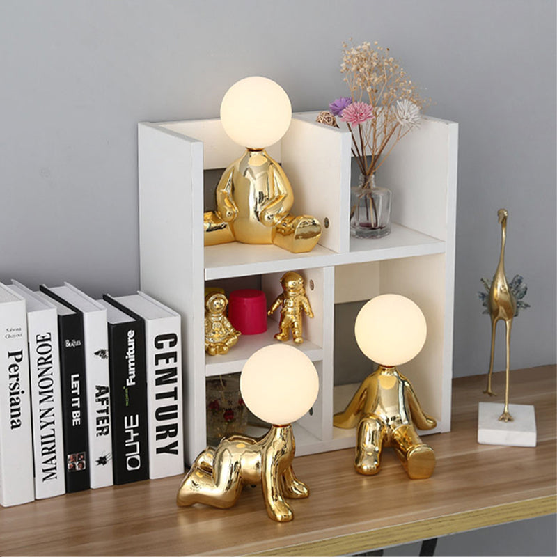 Mini luz nocturna galvanizada para hombre dorado, creativa y encantadora, para habitación de niños