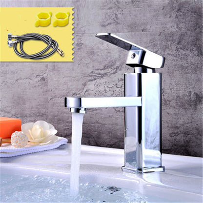 Grifo de agua fría y caliente para lavabo de cobre completo