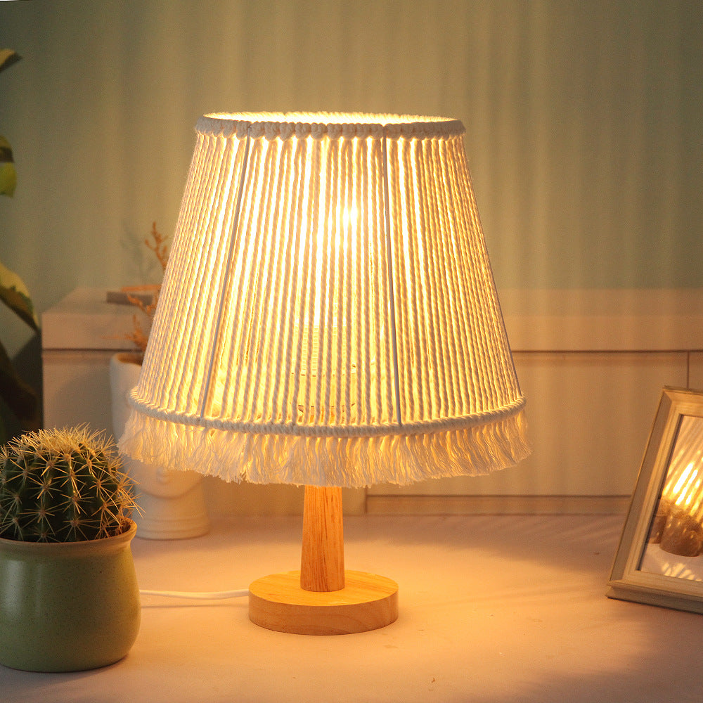 Nordic Style Hand-woven Table Decorative Bedroom Bedside Lamp