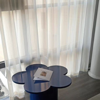 Home Minimalist Klein Blue Flower Table