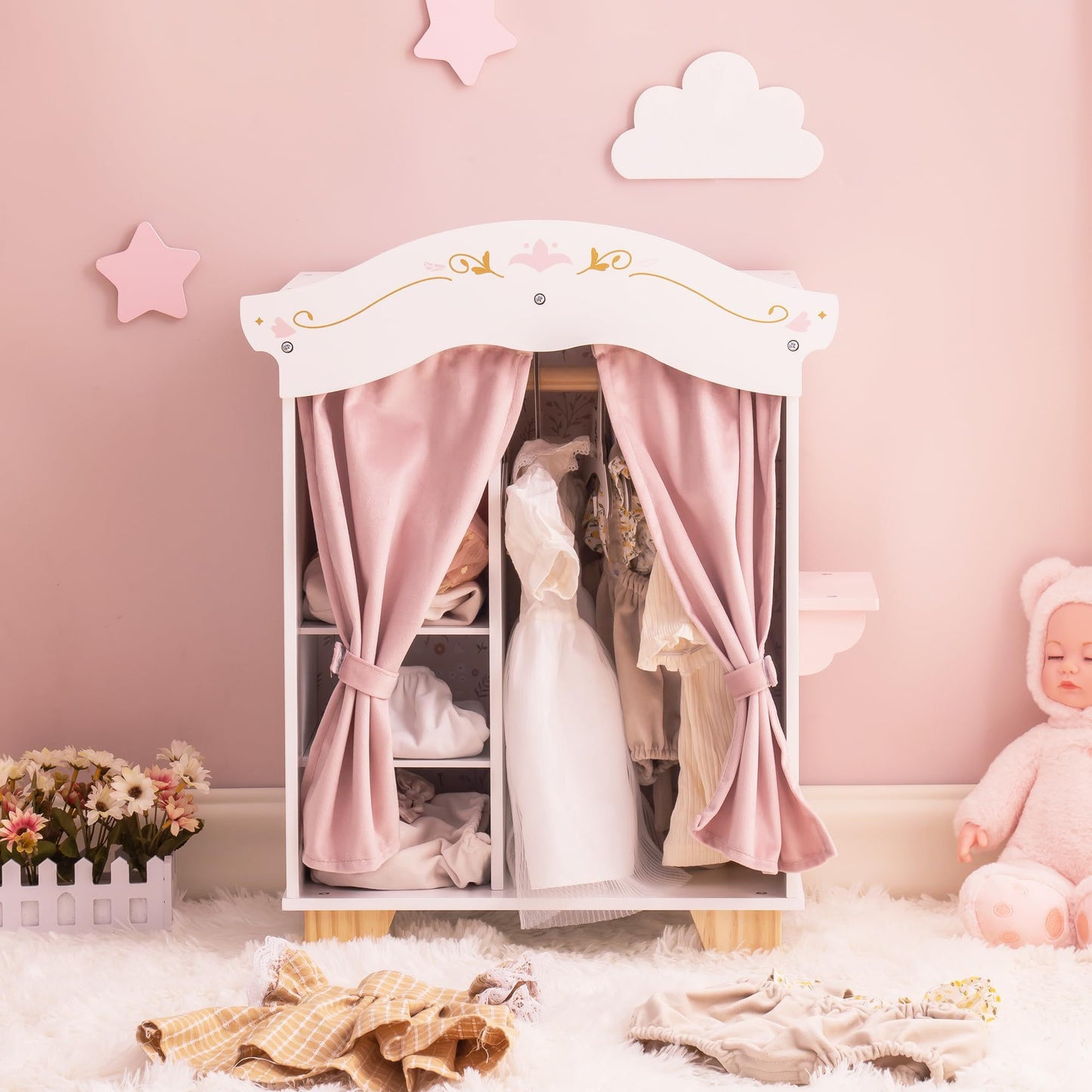 ROBOTIME Armoire de meubles de poupée de 18 pouces avec 5 cintres et coiffeuse, accessoires de poupée en bois, ensemble de garde-robe rose pour vêtements de poupée American Girl de 18 pouces 