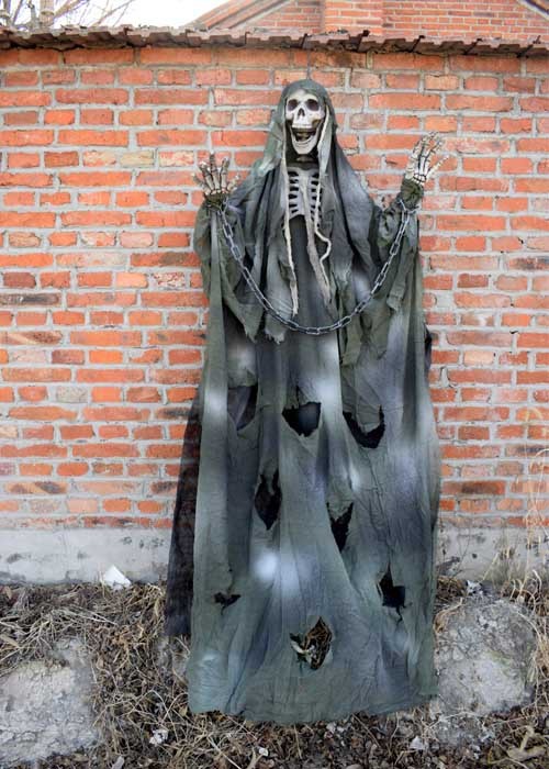 Halloween Escape Room Decoration Haunted House Bar Decoration Scary Skeleton Hanging