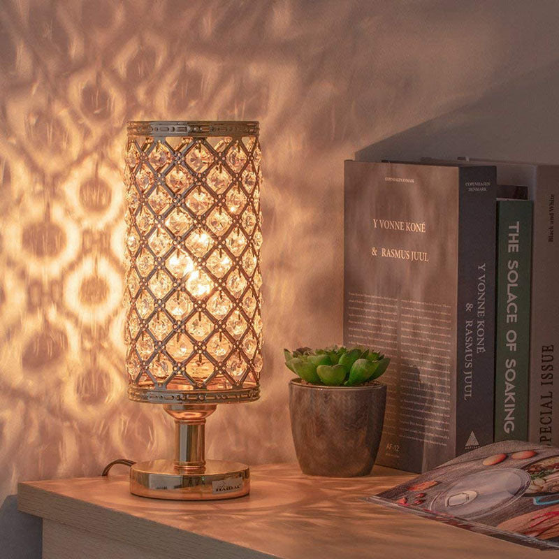 Nouvelle lampe de Table en cristal moderne avec une personnalité élégante et une décoration de chevet chaleureuse pour la chambre et le salon