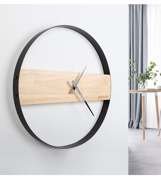 Horloge murale de salon de table simple