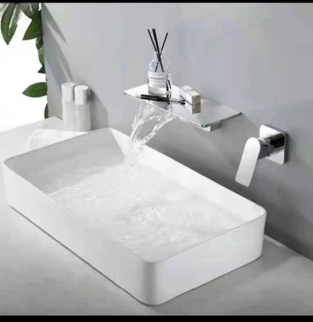 Grifo de lavabo negro para lavabo de montaje oscuro