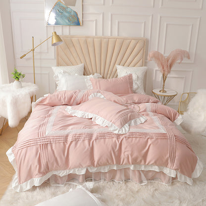 Jupe de lit en dentelle Housse de couette Fille Coeur Literie de ménage Style princesse coréenne Housse de couette quatre pièces