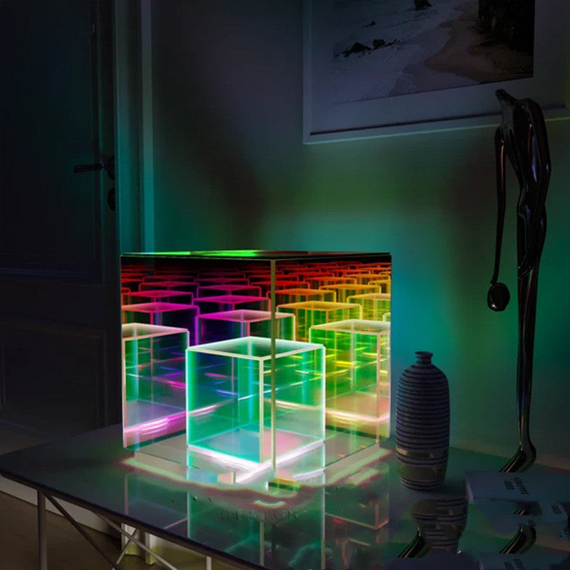 Lámpara acrílica Cube LED Color Lámpara de mesa Cube Box