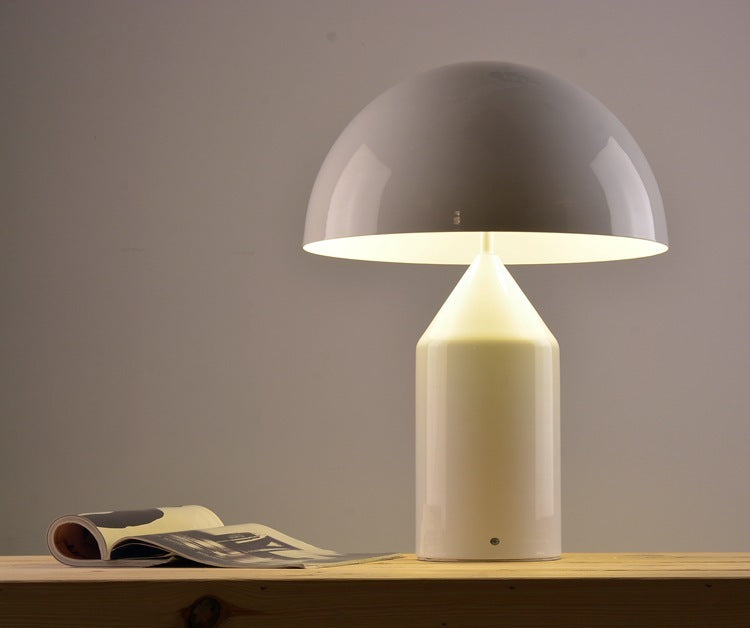 Bedroom bedside eye protection table lamp