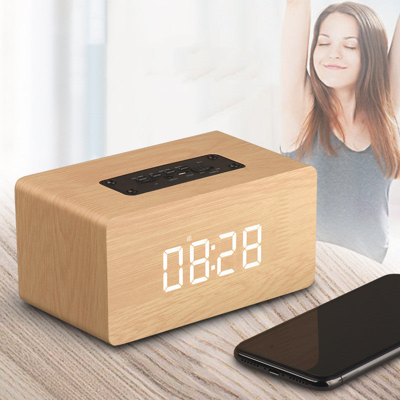 Haut-parleur Bluetooth en bois version horloge