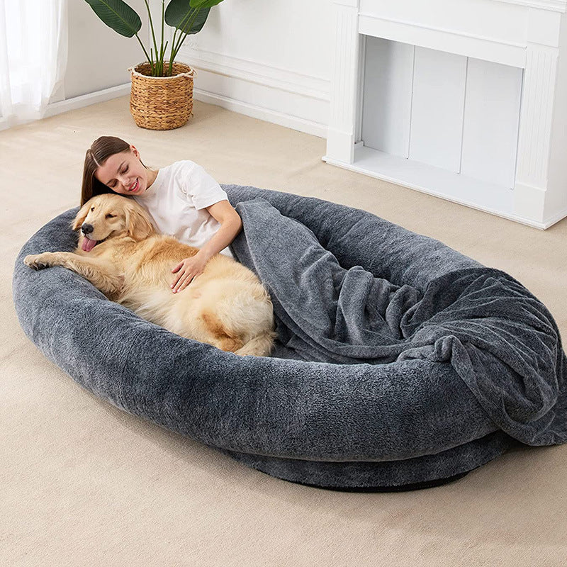 Cama grande para perros de felpa corta y humana