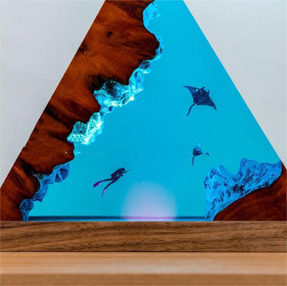 Epoxy Accessories Mandarin Fish Manta Ray Triangle Decorative Lamp