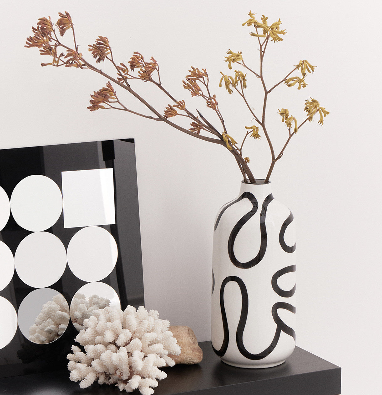 Fashion Abstract Line Floor Vase