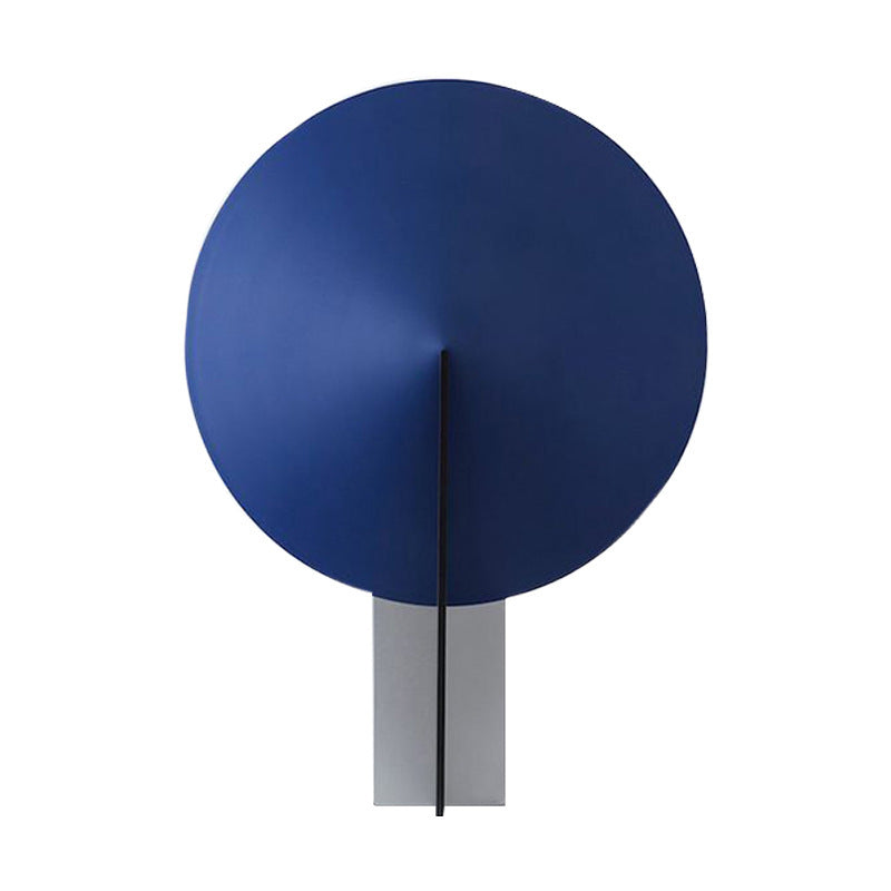 Lampe de table minimaliste postmoderne pour chambre d'enfant