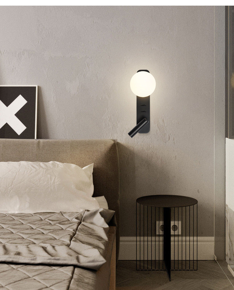 Lampe murale minimaliste moderne et tendance en forme de lune avec boule de verre pour chambre à coucher