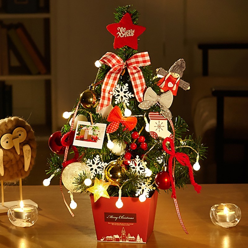 Adornos de decoración para el hogar con árbol de Navidad pequeño de escritorio