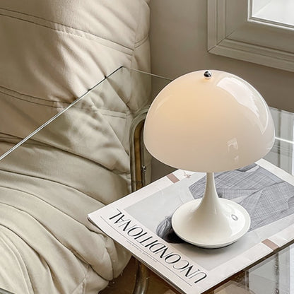 Lampe de chevet nordique rétro pour chambre à coucher, lampe de Table d'étude décorative Rechargeable