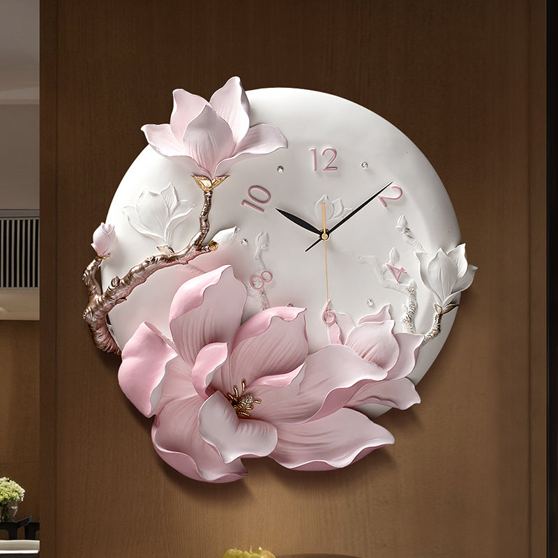 Horloge murale décorative florale peinte à la main avec un style minimaliste