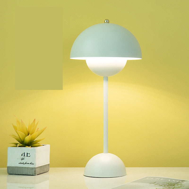 Lampe de table créative nordique simple en forme de bourgeon