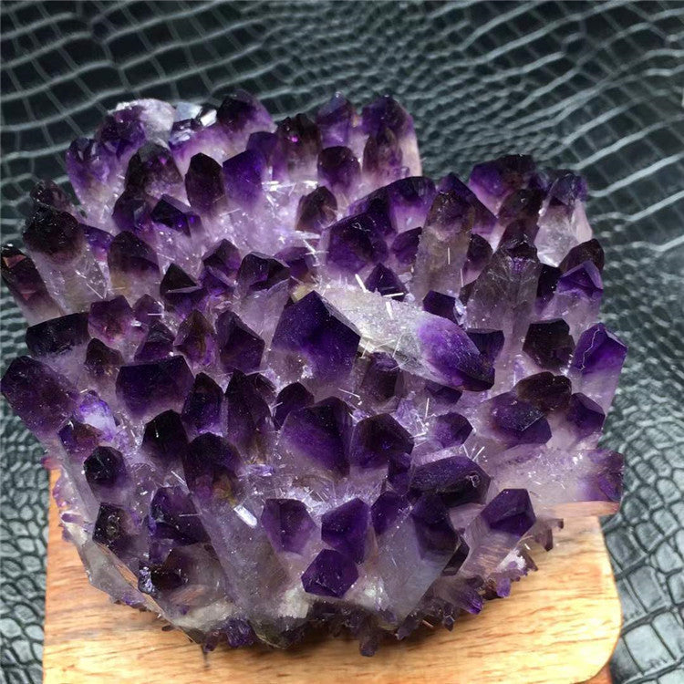 Cruz Amethyst Cluster Home Decoration Ornament Mineral Specimen