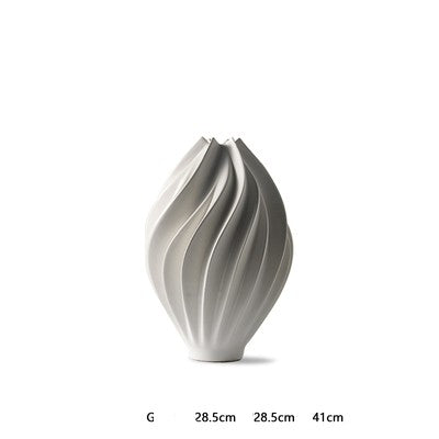 Spiral Twist Pointed Mouth Vase Ornaments Accumulation Round Ball