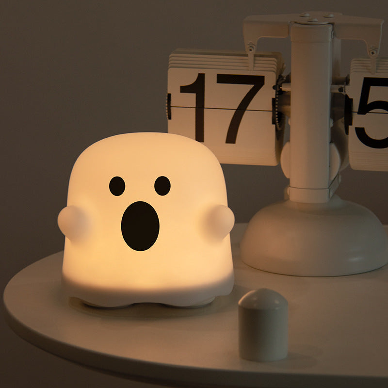 Decoración del hogar Luz nocturna de silicona Lámpara de mesita de noche Lámpara LED con sensor táctil para dormitorios de niñas Decoración de sala de estar Regalo de cumpleaños para niños Decoraciones de Halloween