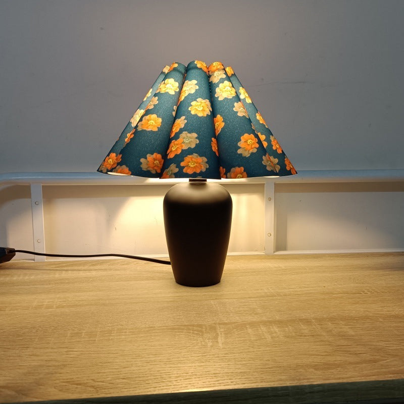 Lampe de Table de nuit en forme de pétale, petite couverture plissée rétro de Style chinois, nouvelle collection