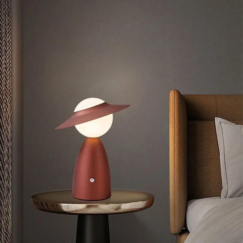 European Creative Charging Metal USB Table Lamp