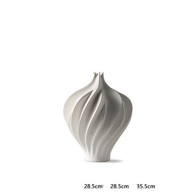 Spiral Twist Pointed Mouth Vase Ornaments Accumulation Round Ball