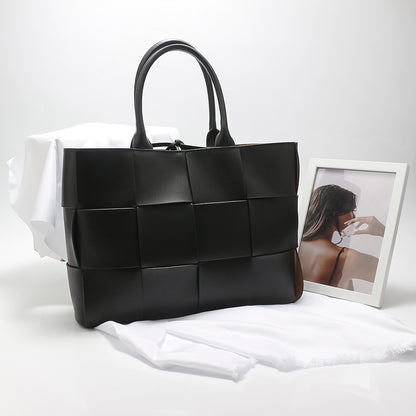 Fashion Large Capacity Cowhide Handbag