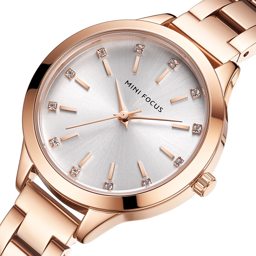 Montre simple étanche avec bracelet en acier massif et strass pour femmes