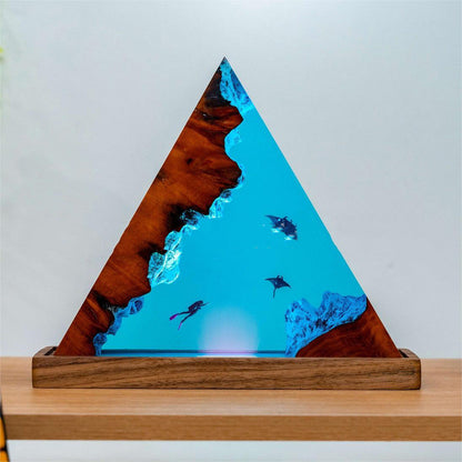 Epoxy Accessories Mandarin Fish Manta Ray Triangle Decorative Lamp