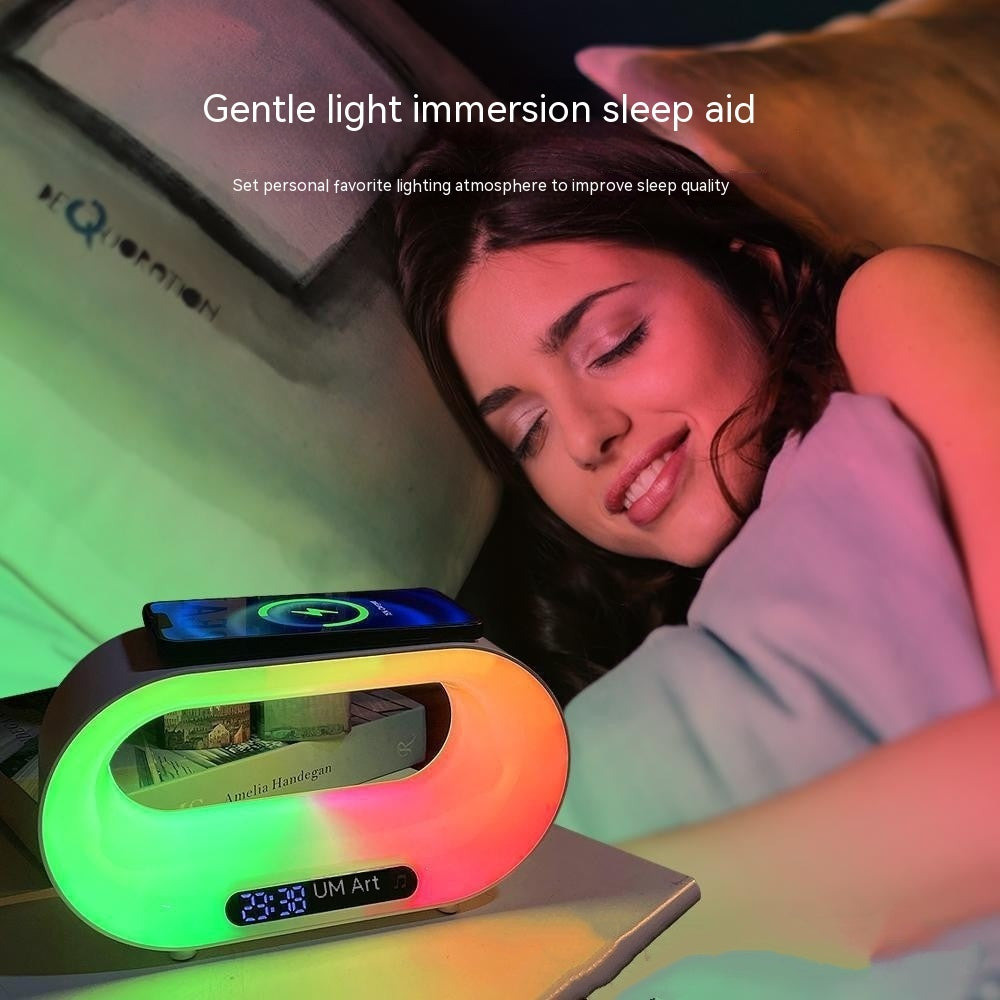 Luz LED nocturna multifunción 3 en 1, lámpara de escritorio de atmósfera RGB con Control por aplicación, cargador inalámbrico multifuncional inteligente, despertador