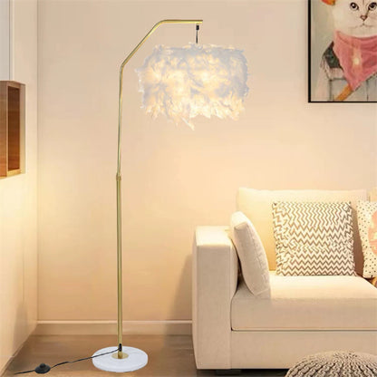 Lampadaire créatif en plumes de marbre dans le salon