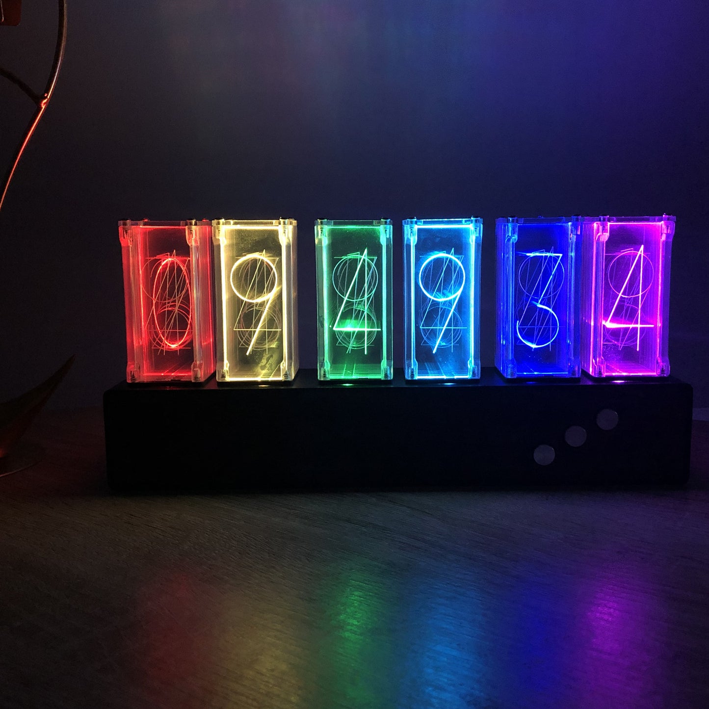 Reloj de tubo Nixie Digital moderno, 6 tubos, luz nocturna, reloj de escritorio para dormitorio