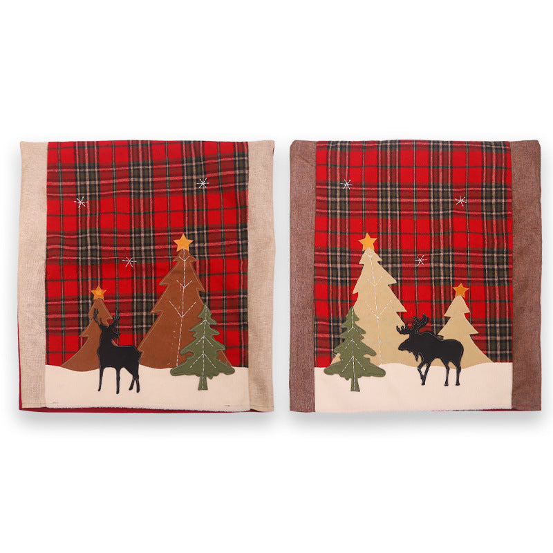 Funda de silla a cuadros con adornos navideños de bosque