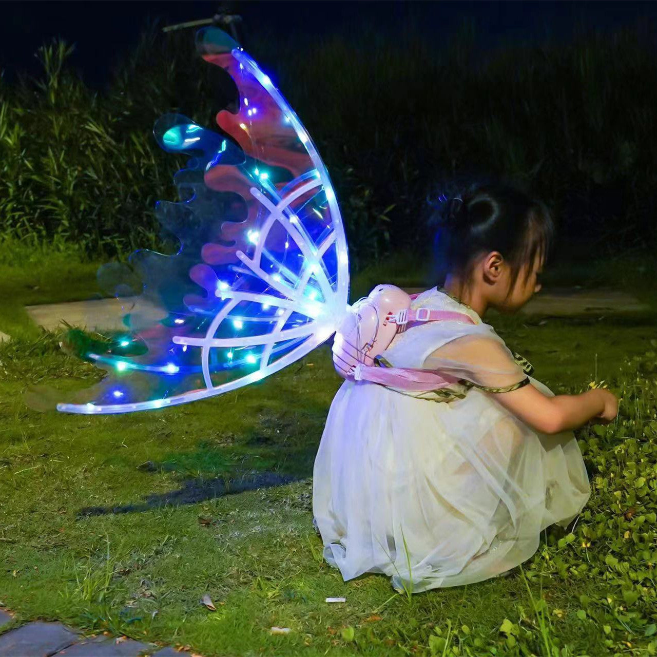 Alas de mariposa eléctricas para niñas con luces brillantes y movimiento para disfrazarse, para cumpleaños, bodas, Navidad y Halloween