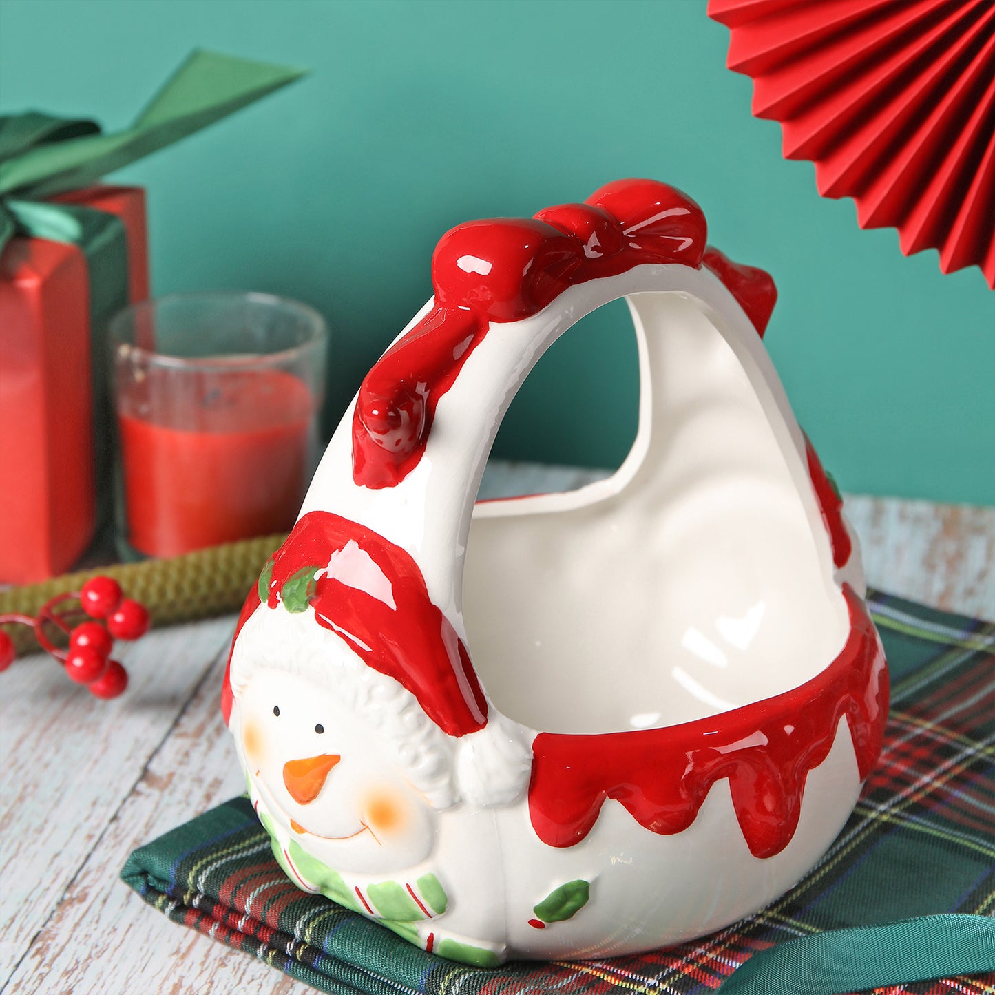 Three-dimensional Hand-painted Santa Claus Ceramic Basket