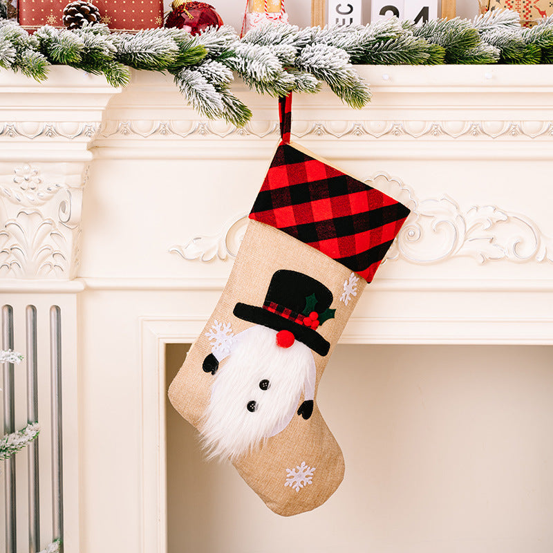 Décorations de Noël Pendentif de fenêtre brodé en tissu à carreaux rouges et noirs