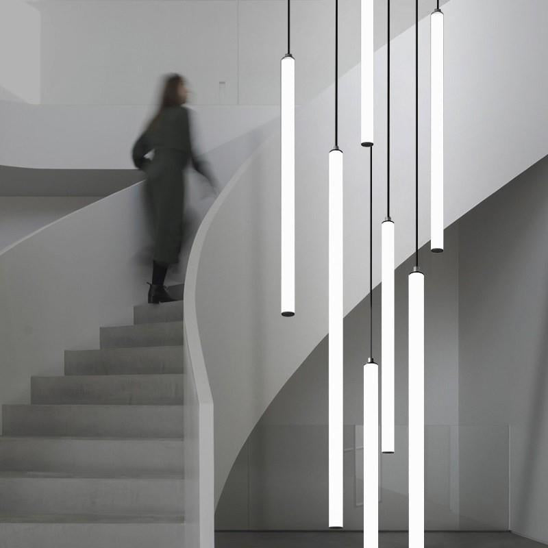 Lustre de grande hauteur duplex pour escalier tournant