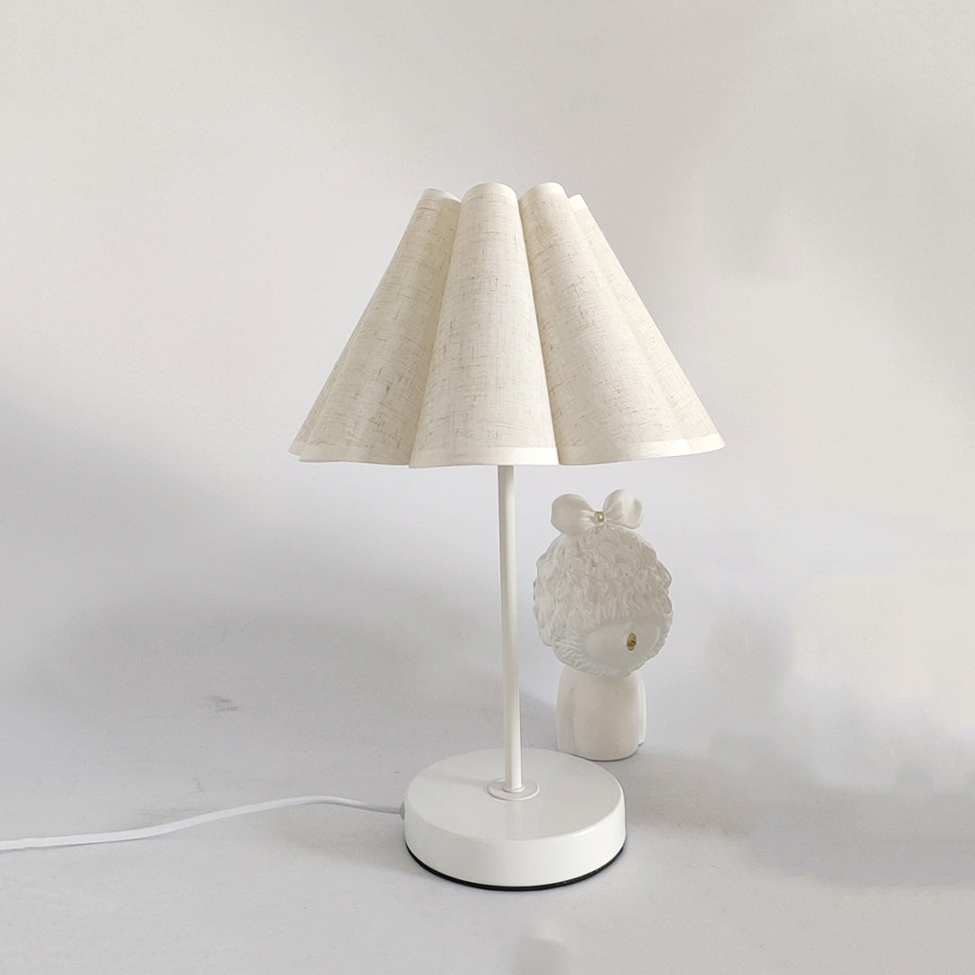 Metal Ceramic Petal Fabric Bedside Decorative Table Lamp