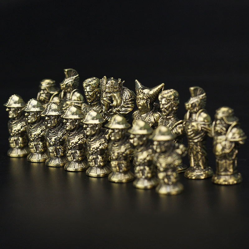 Alloy High-grade Terran Goblin Chess Table Decoration