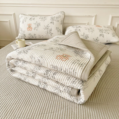 Quilted Bed Cover Three-piece Class A Maternal And Child Bed Sheet