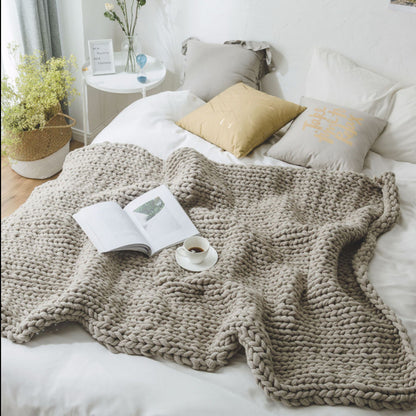 Couverture de sieste de bureau tricotée pour pause déjeuner sur canapé