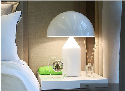 Post-modern Creative Simple Model Room Hotel Desktop Bedroom Bedside Semi-circular Hardware Mushroom Desk Lamp