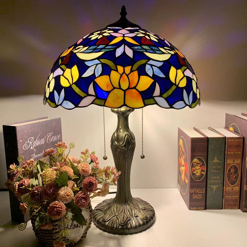 Lampe de table de luxe et exquise à motif de fraise et d'oiseau