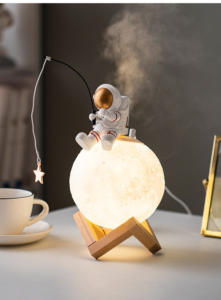 Figuritas de astronauta para decoración del hogar, humidificador de luz nocturna en miniatura de resina para hombre espacial, accesorios para máquina de niebla fría