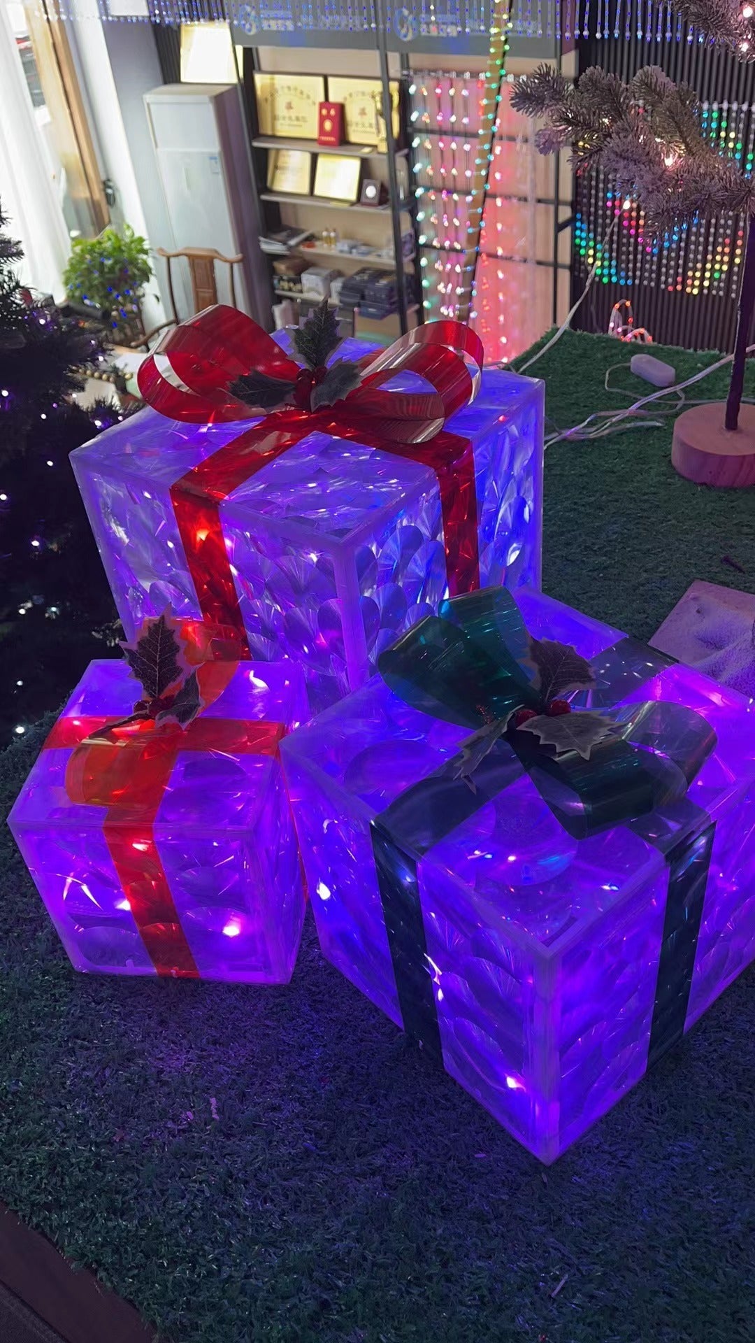 Caja de regalo de Navidad con luz mágica que cambia de color RGB