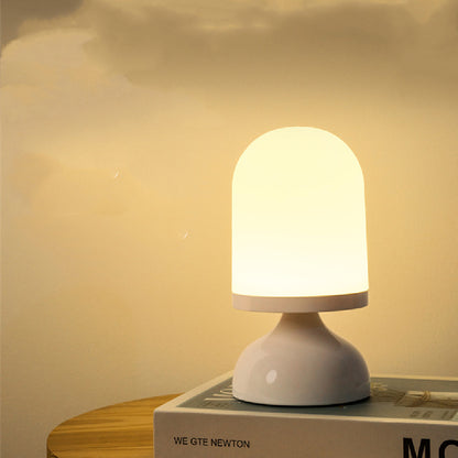 Intelligent Voice-controlled Voice Small Night Light USB Charging Pat Dimming