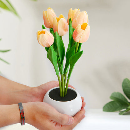 Luz LED nocturna de flor de tulipán, maceta Artificial, paisaje de plantas en maceta, lámpara de mesa, decoración para el hogar, dormitorio y sala de estar, regalo